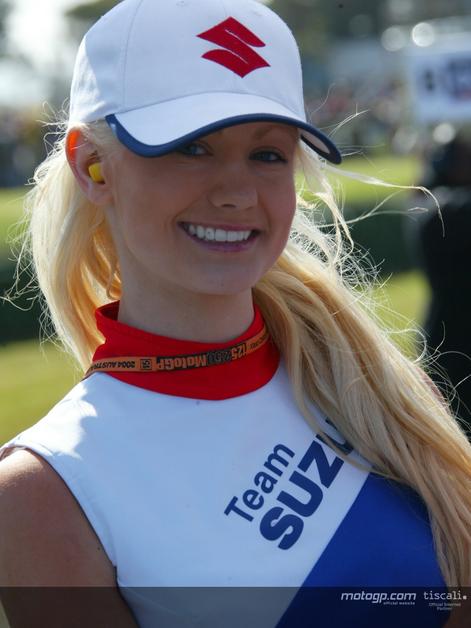 Download this Paddock Girls picture